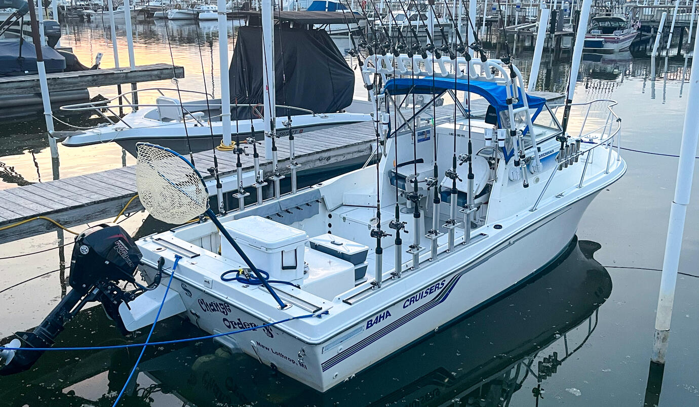 24' Baha Cruiser 24' Baha Cruiser