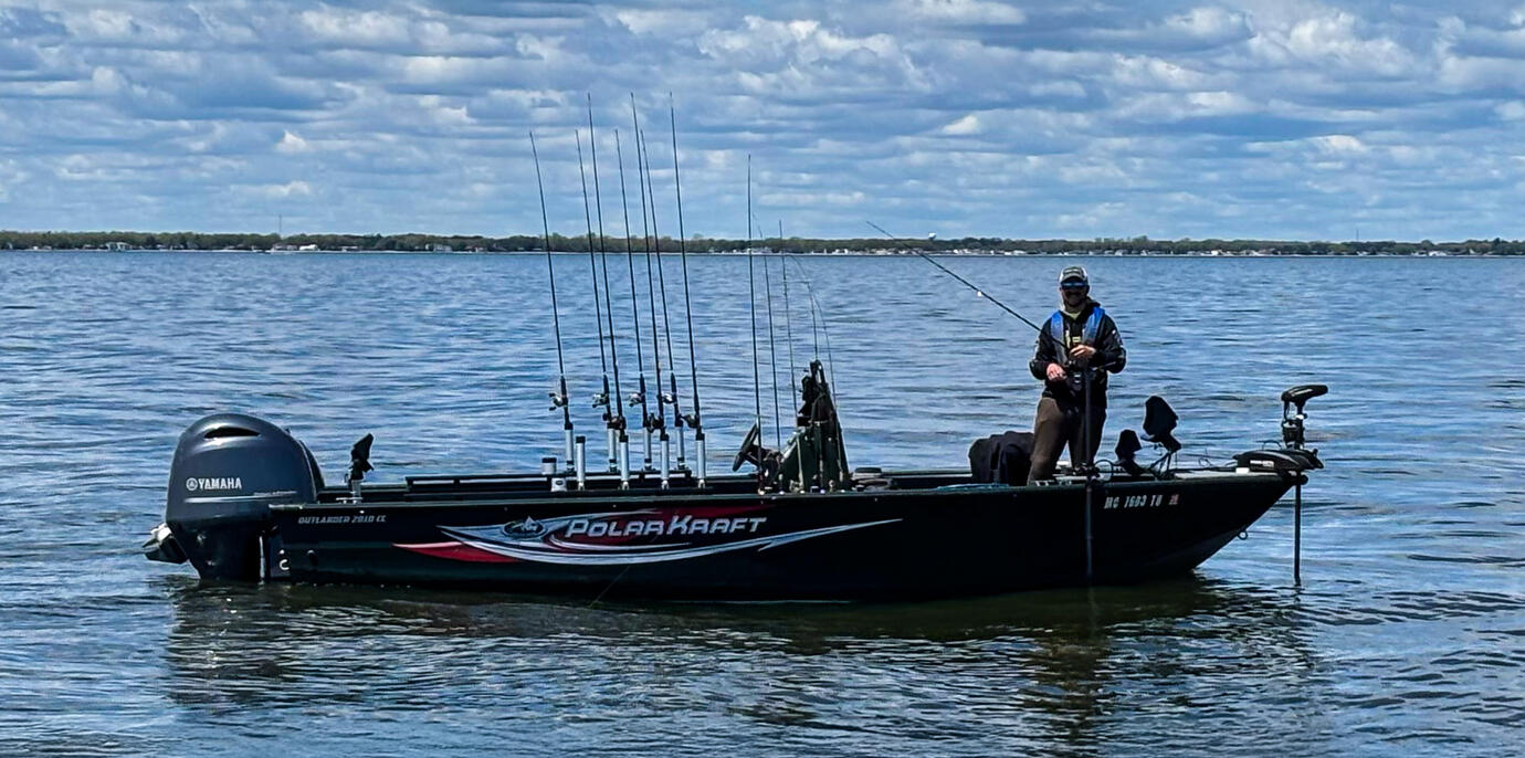 21’ PolarKraft Outlander